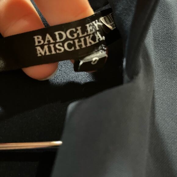 Badgley Mischka Navy Belted V-Neck Sheath Dress Size 0 - Picture 8 of 10